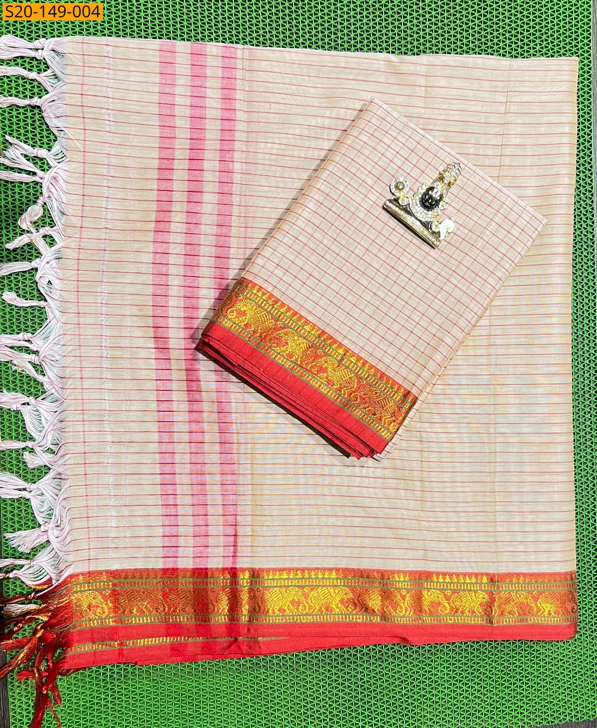 Half white Traditional handwoven narayanpet dress material