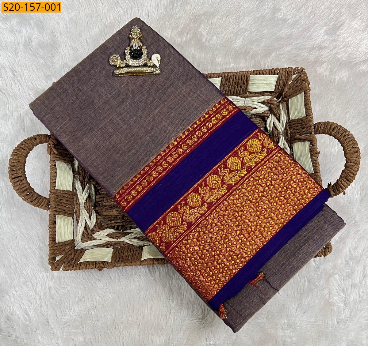 Gray Traditional handwoven narayanpet cotton sarees 