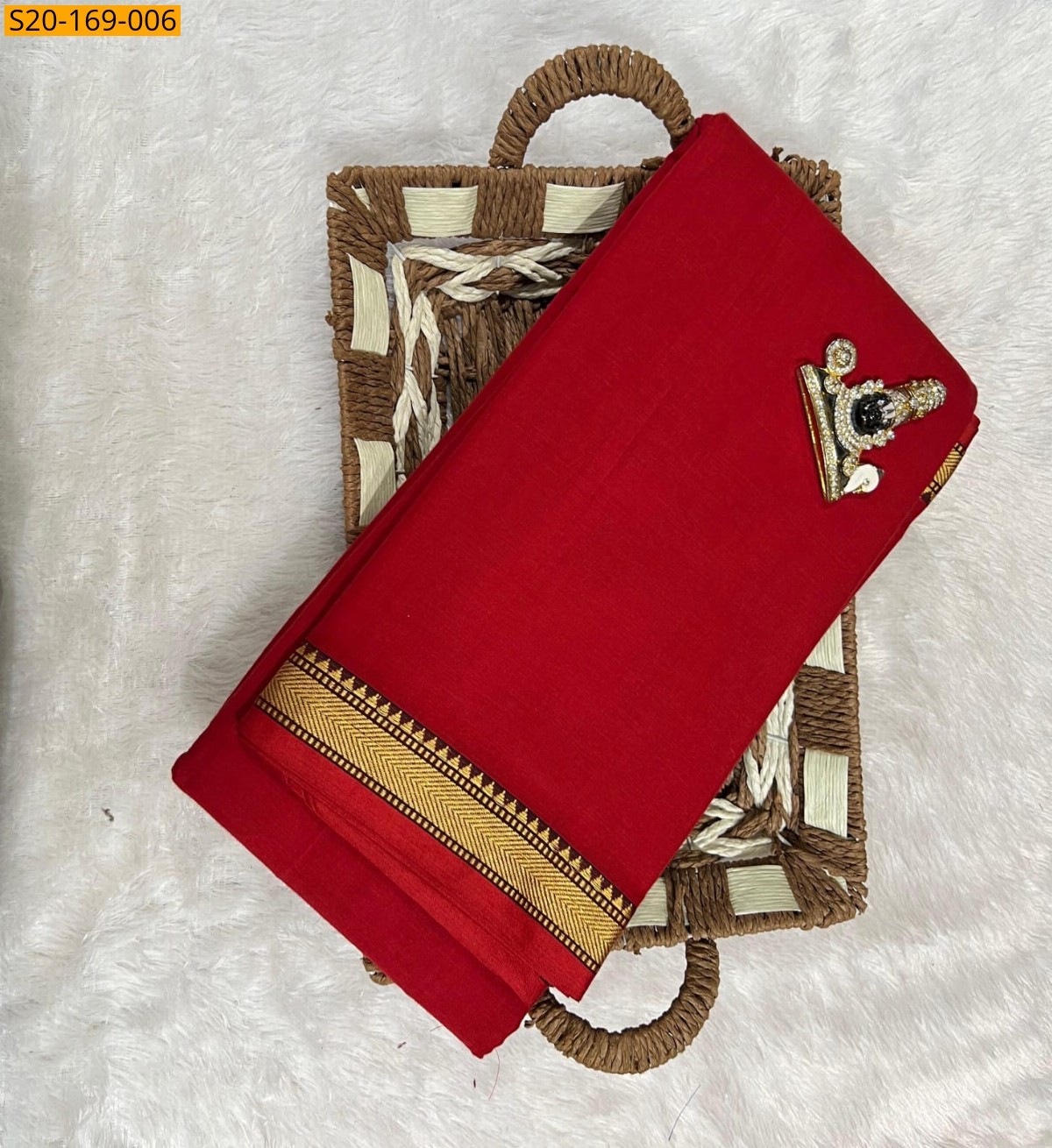 Red Narayanpet mercerized cotton saree