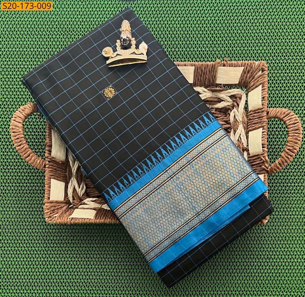 Black Kovilpattu checks cotton silk Sarees