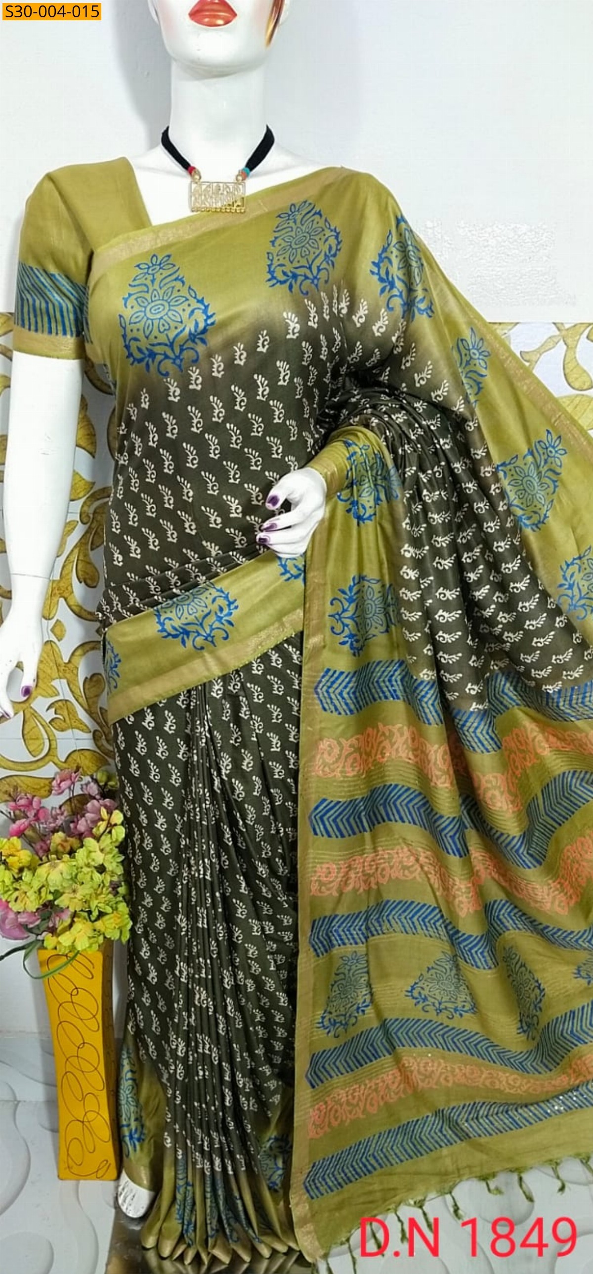 Green Katan Staple Discharge Print Sarees