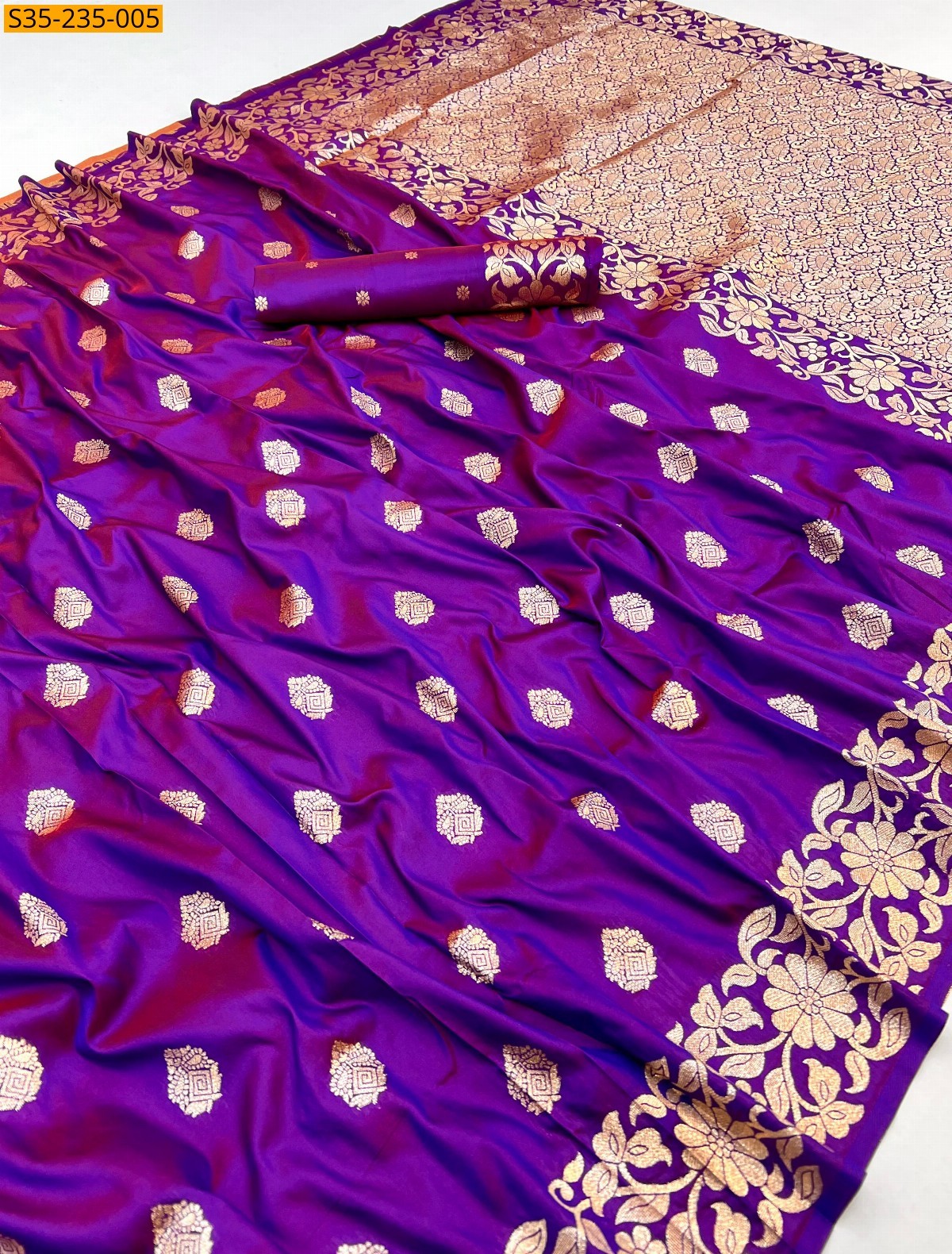 Soft And pure banarasi silk saree 