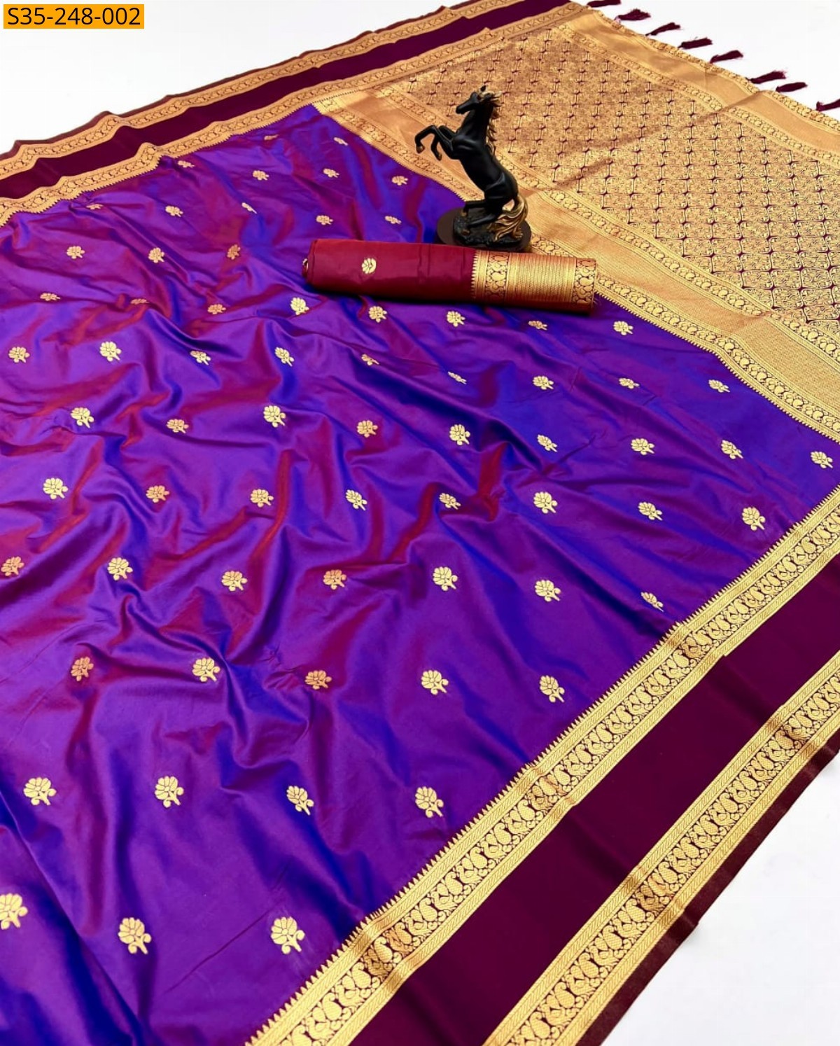 Violet Fancy kanjivaram silk saree
