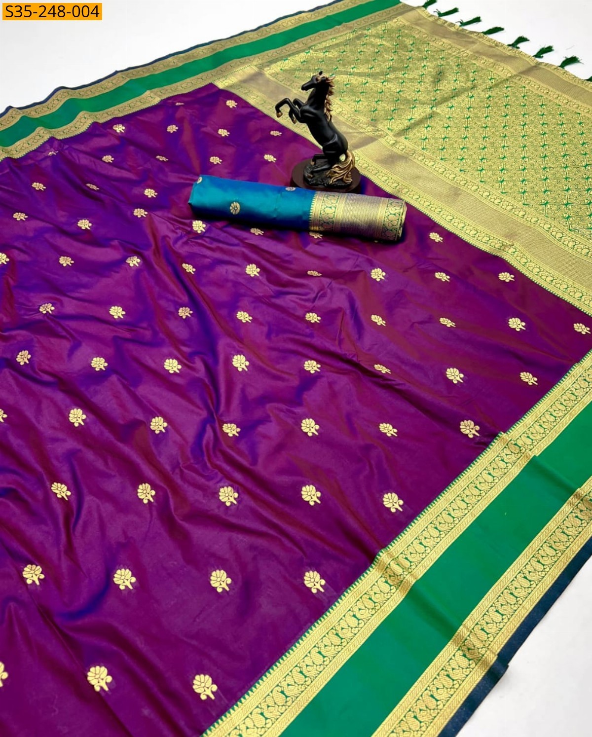 Violet Fancy kanjivaram silk saree
