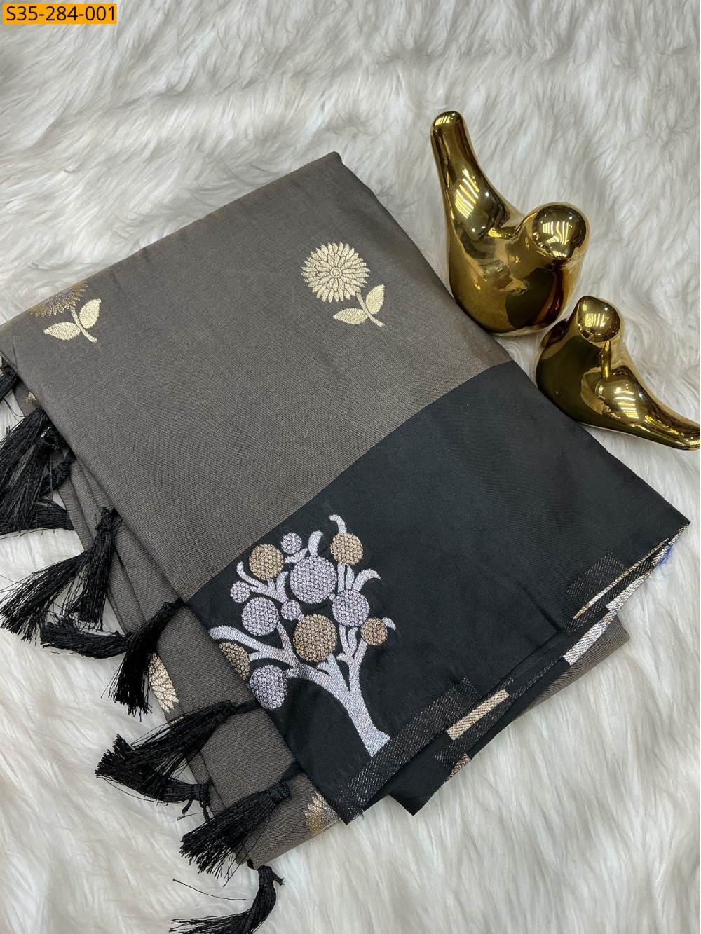 Grey Fancy Soft silk Saree Grey Fancy Soft silk Saree