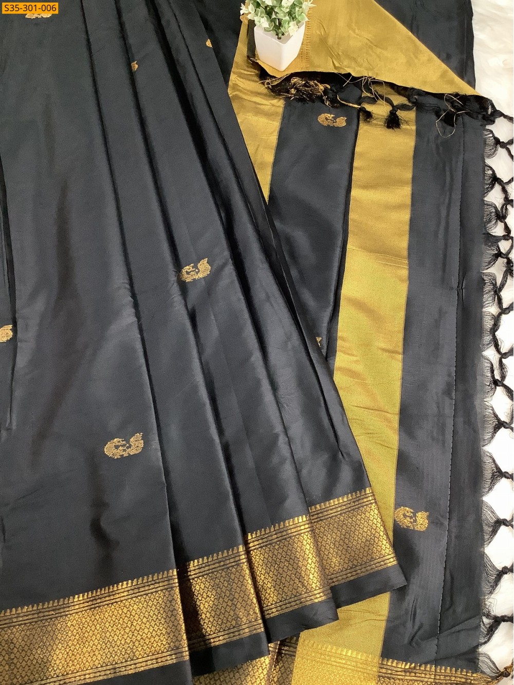 Black Mercerised Cotton Silk sarees Black Mercerised Cotton Silk sarees