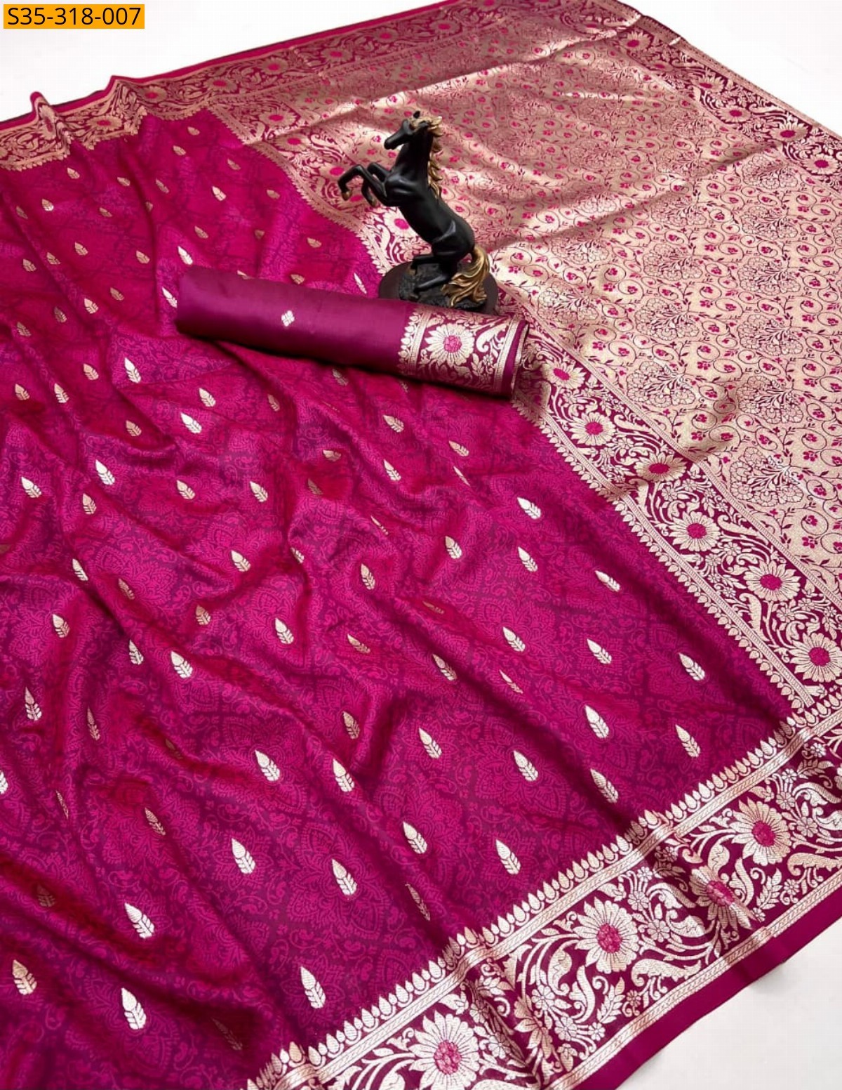 Pink Banarasi silk saree