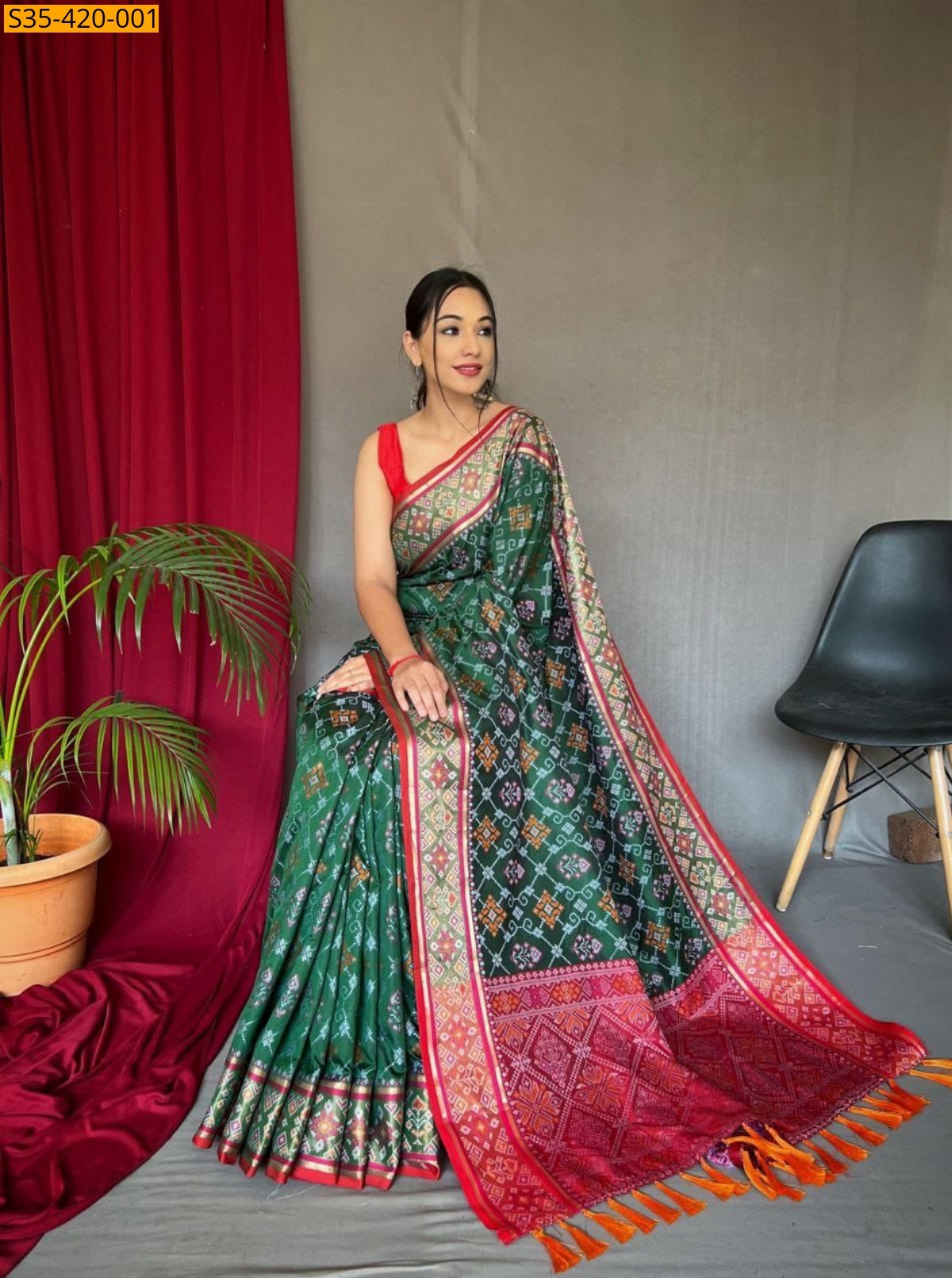 Green Fancy Soft Patola Weaving Sarees