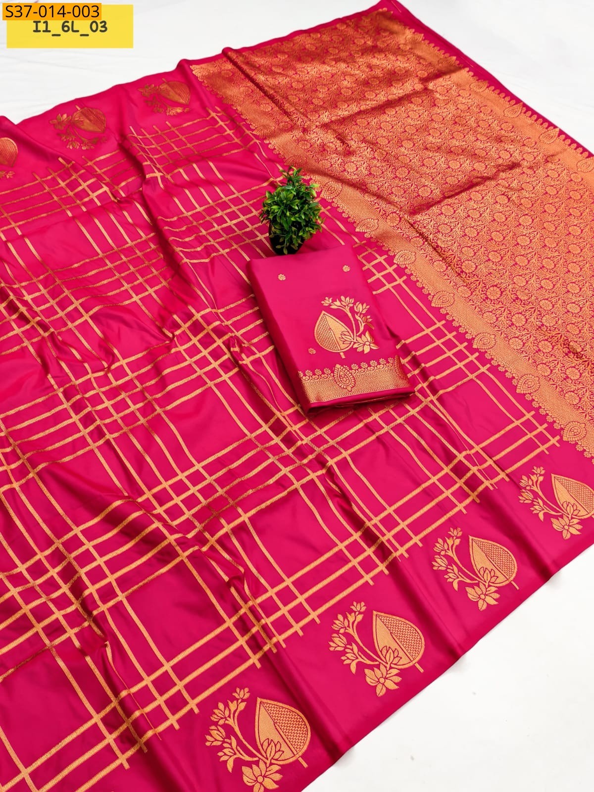 Pink Fancy Banarasi Soft Silk Saree