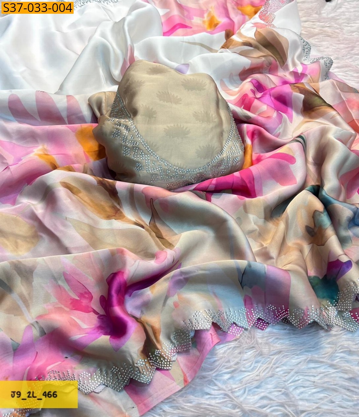 Cream Fancy Maheshwari Silk Sarees