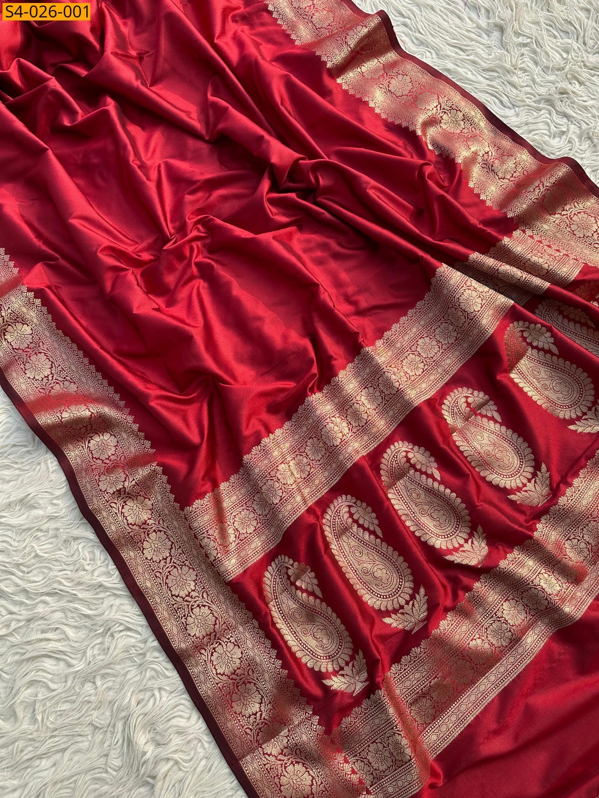 Red Fancy Banarasi Soft Kanchi Kattan Silk Saree