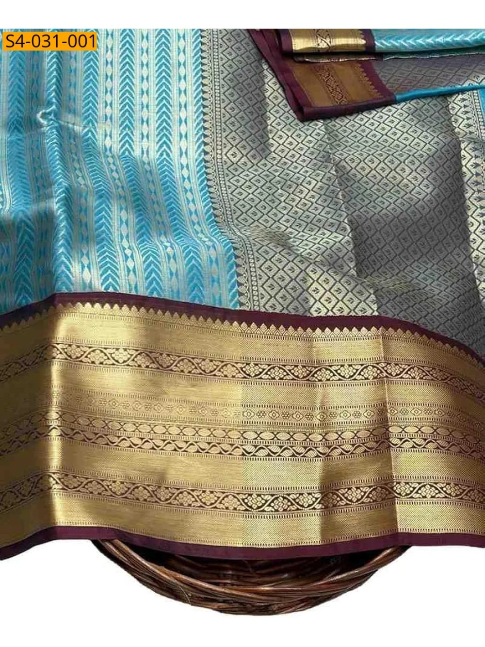 Green Banarasi Soft Kanchi Tissue sarees Green Banarasi Soft Kanchi Tissue sarees