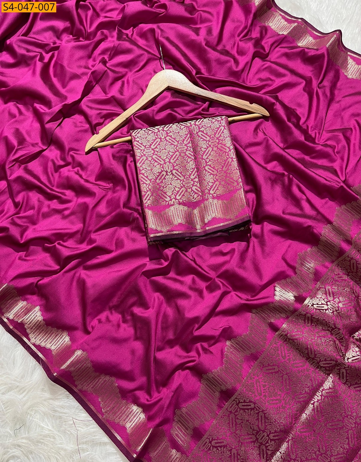 Pink Soft banarasi katan silk sarees