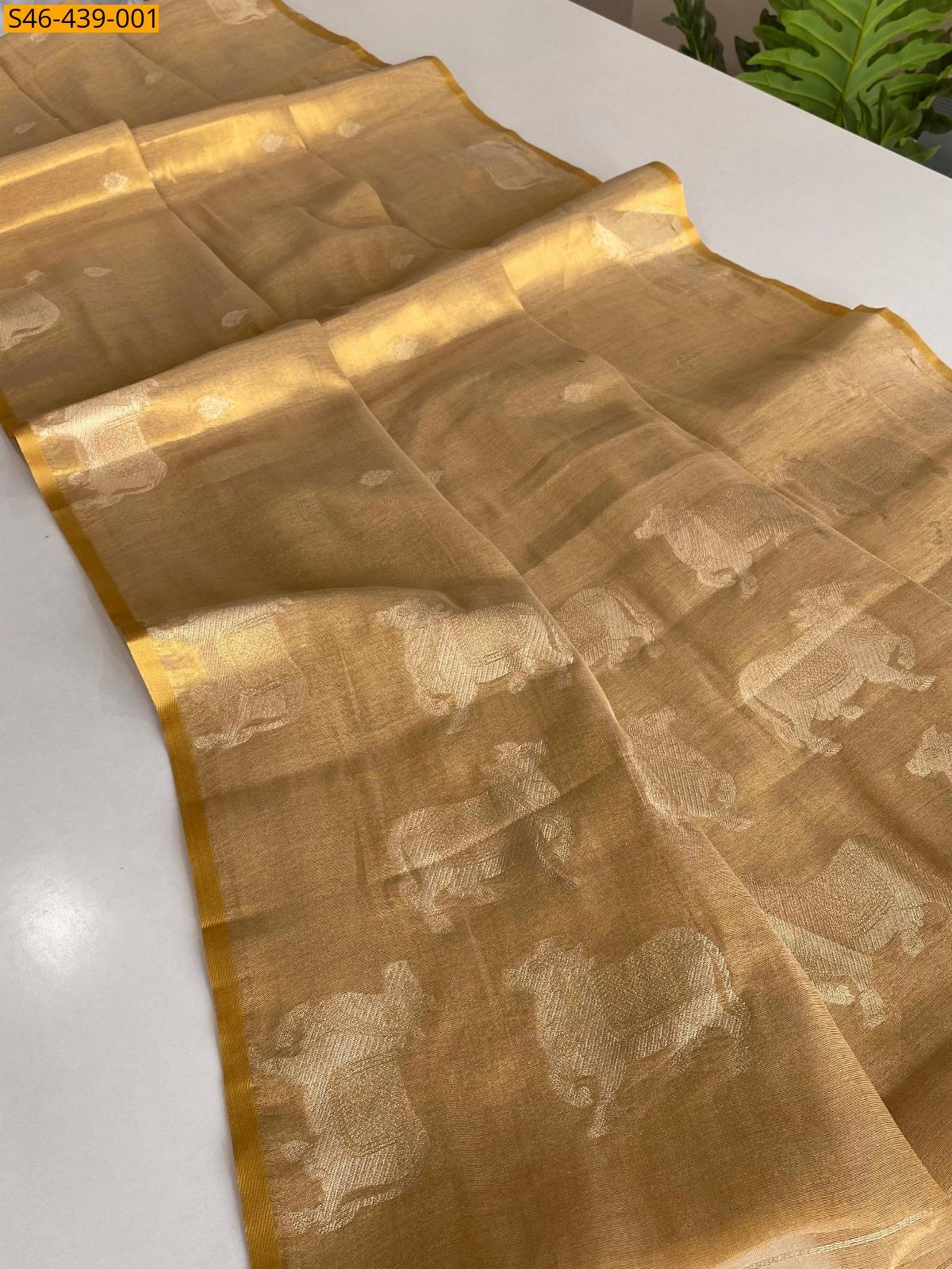 Gold Premium zari tissue weaving Sarees