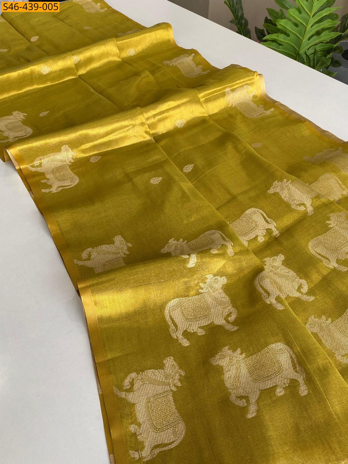 Green Premium zari tissue weaving Sarees