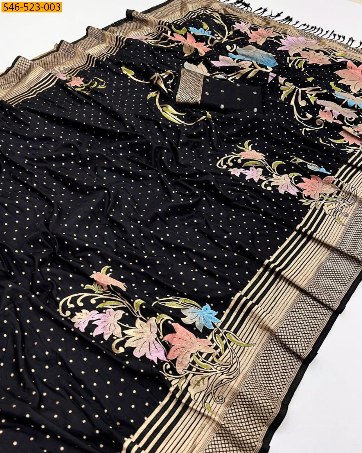 Black Premium Munga Viscose Silk Saree