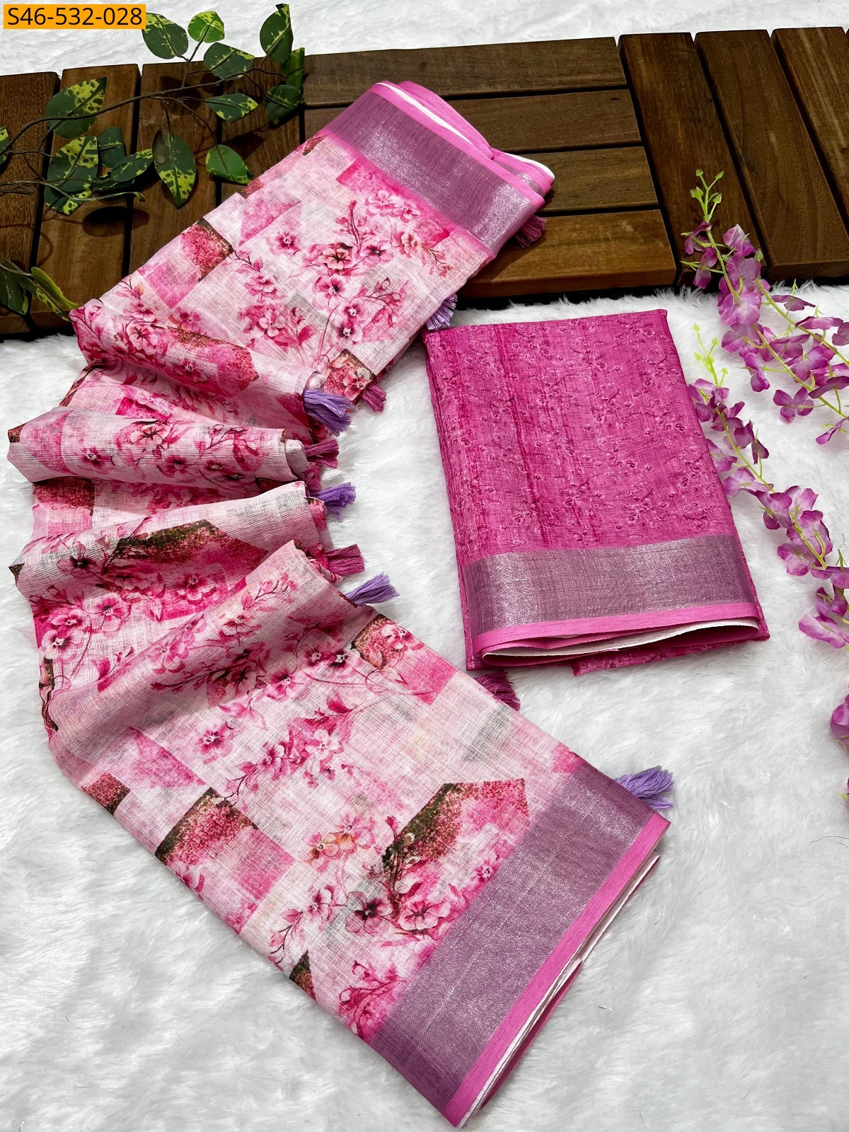 Pink Linen printed saree