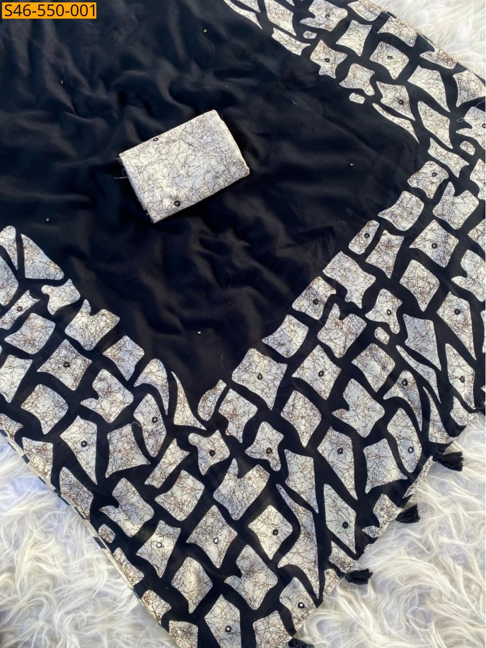 Ninety count linen saree