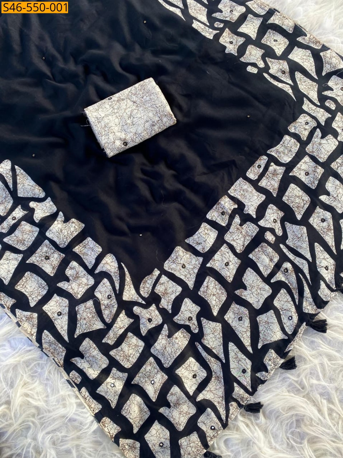 Ninety count linen saree - Black