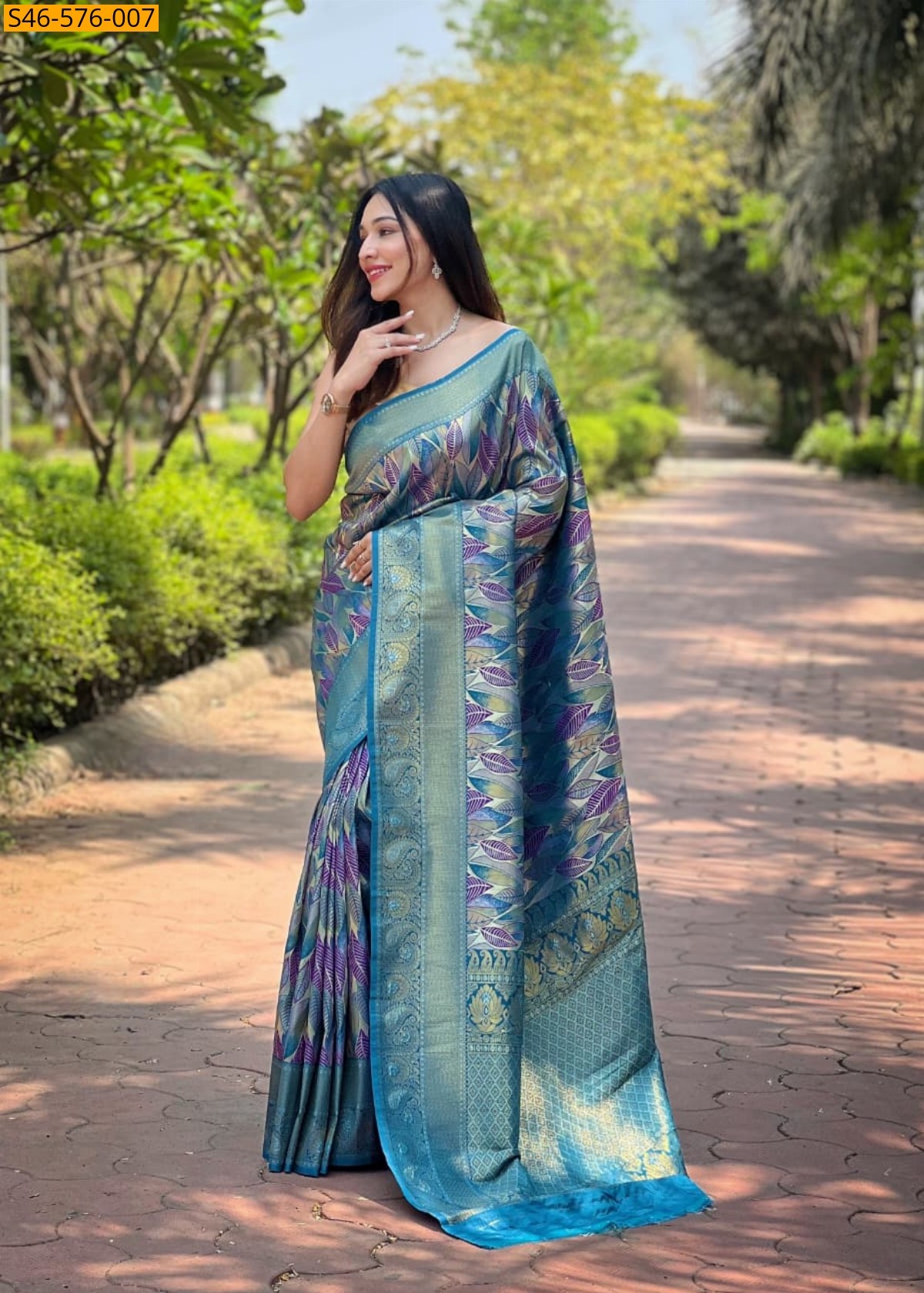 Blue Kanchipattu Silk Saree
