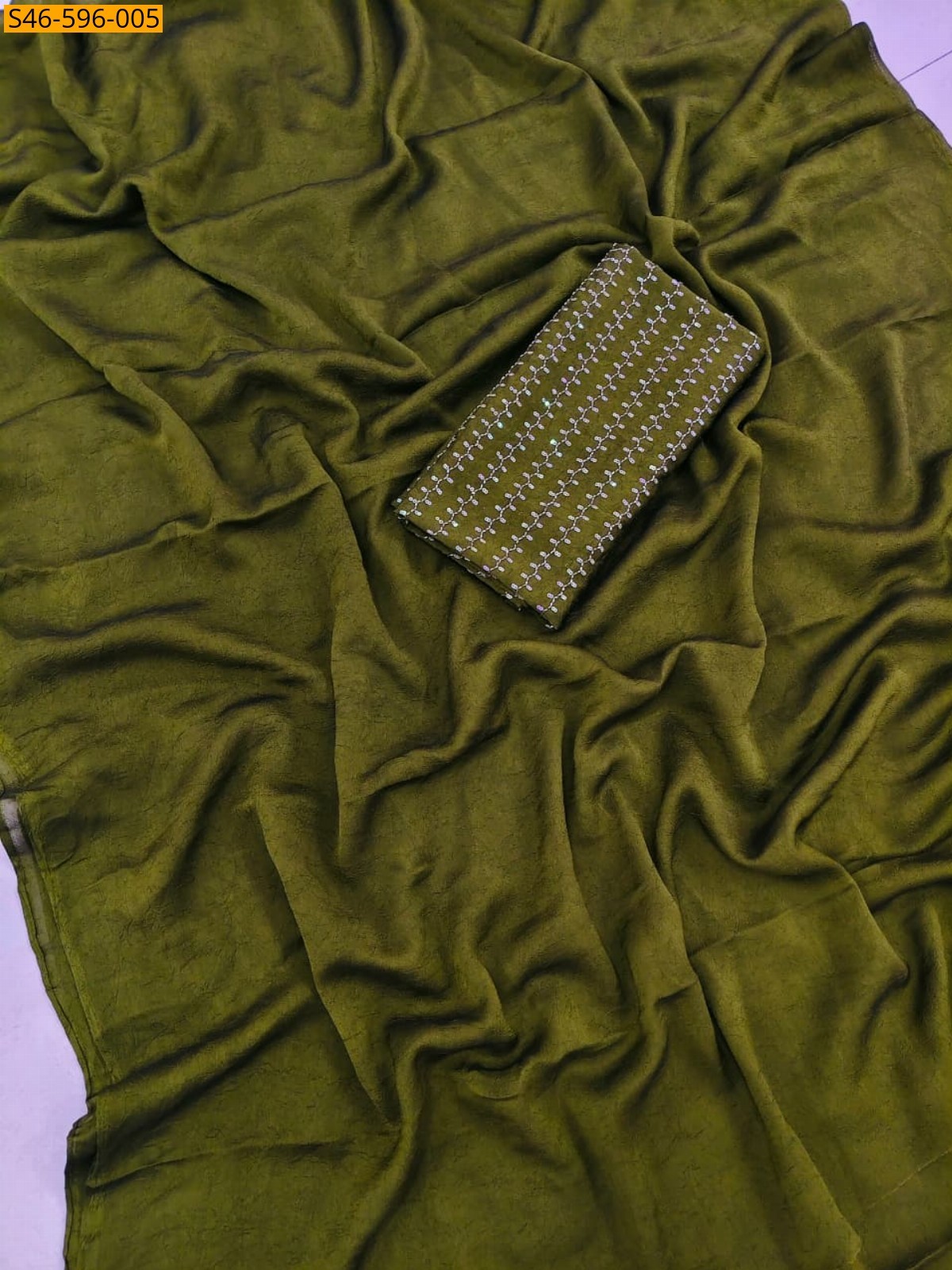 Green Fancy Rangoli Crush Saree