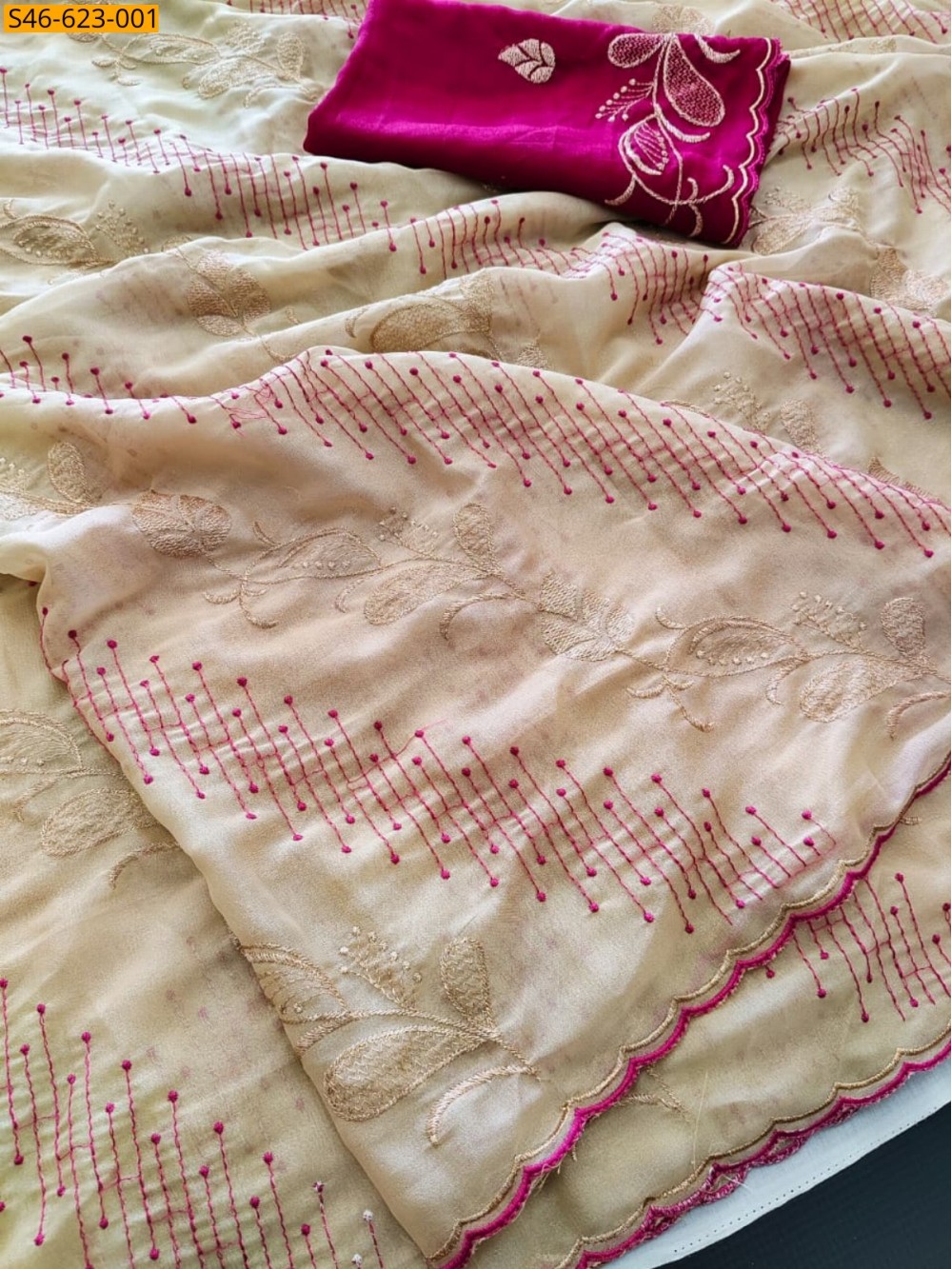 Beige Fancy Star Georgette Saree Beige Fancy Star Georgette Saree