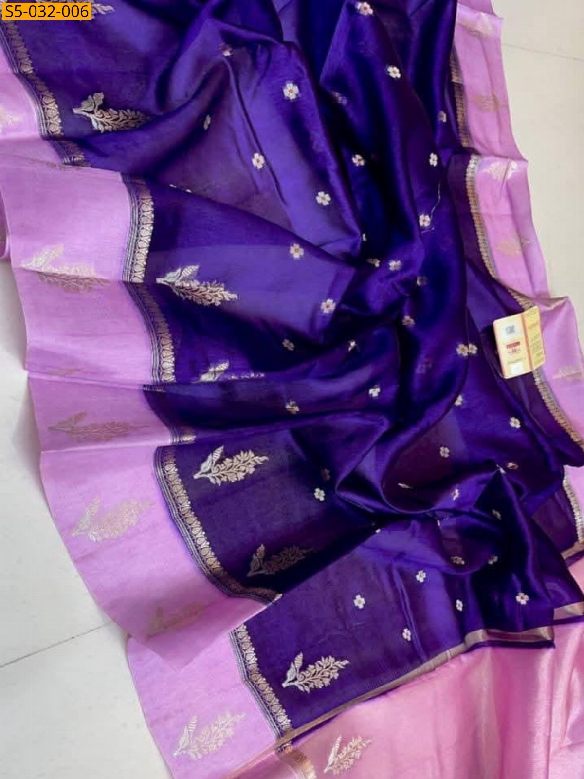 Lavendar Banarasi Semi Katan Soft Silk saree