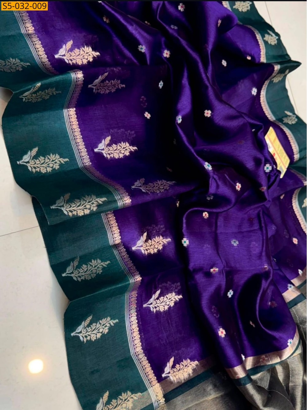 Banarasi Semi Katan Soft Silk saree
