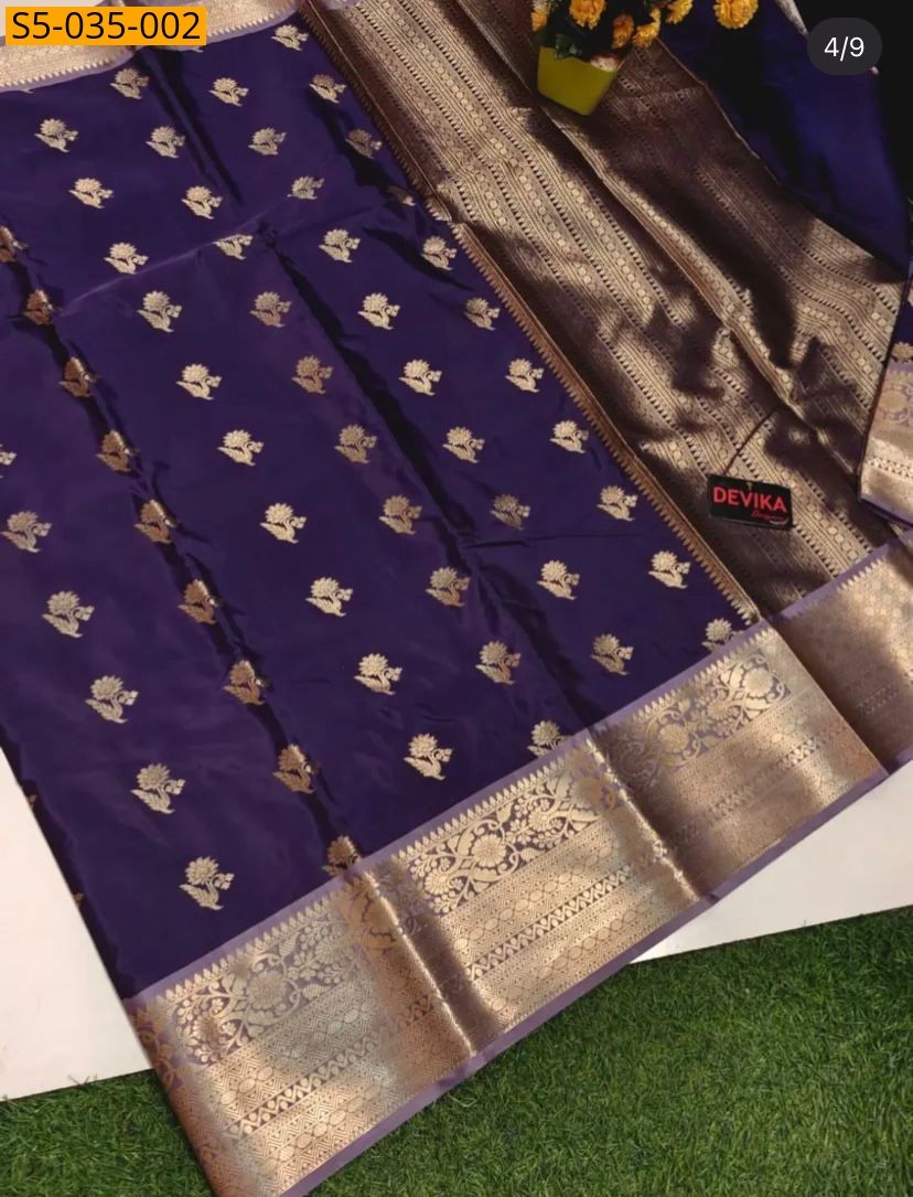 Violet Banarasi katan kanchi border saree