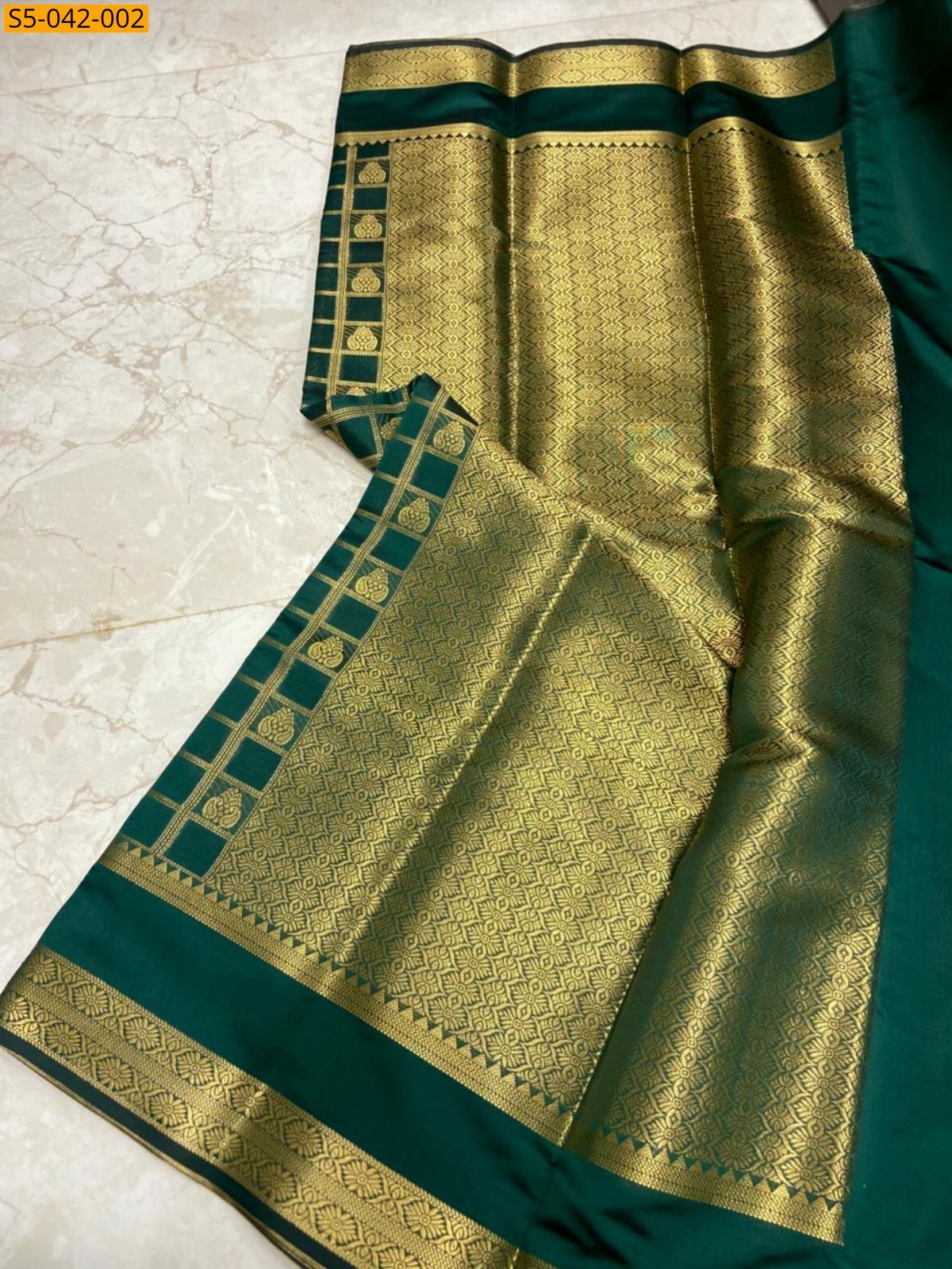 Green Banarasi Katan Soft Silk Saree