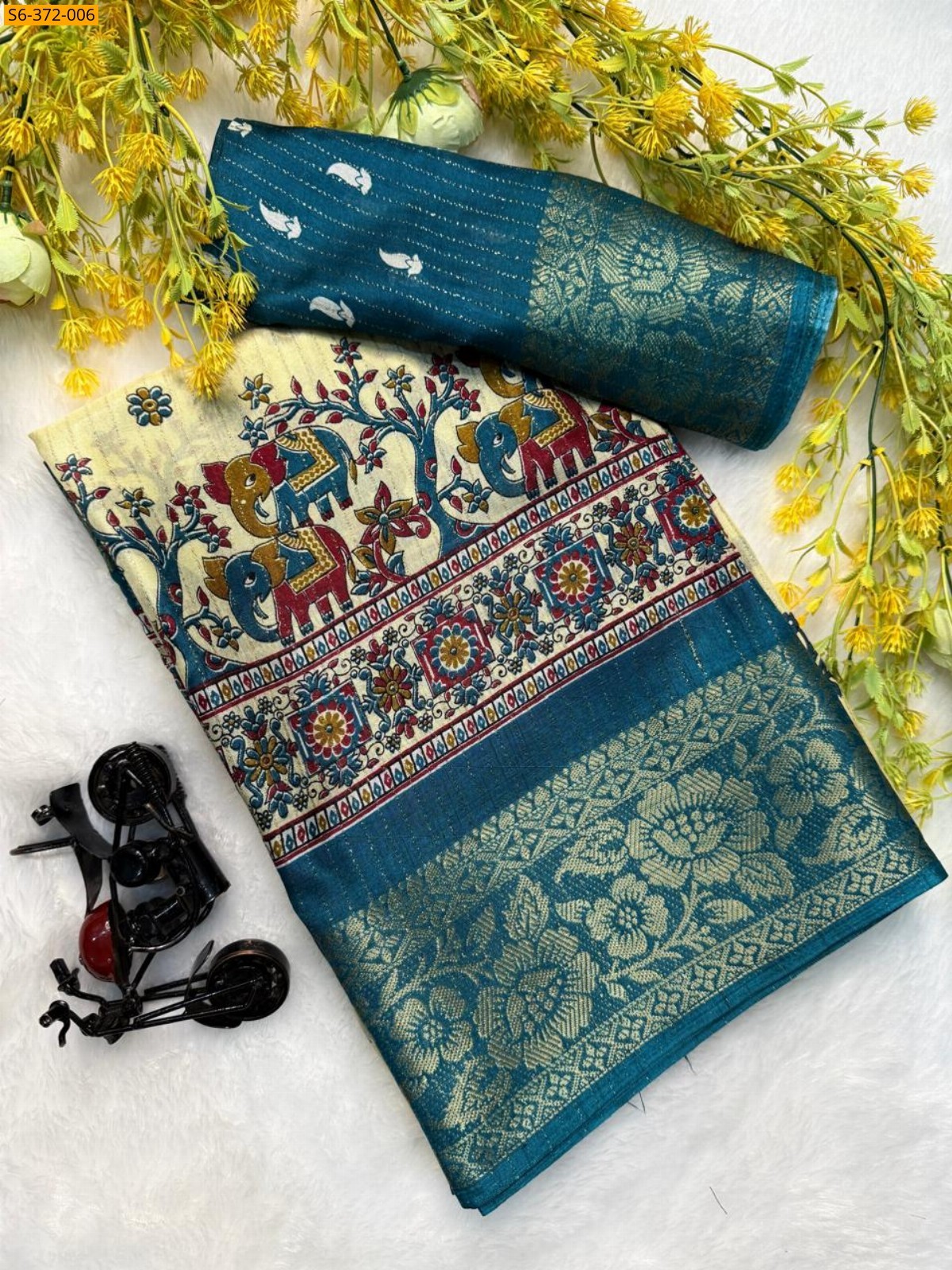 White Rekko silk sarees