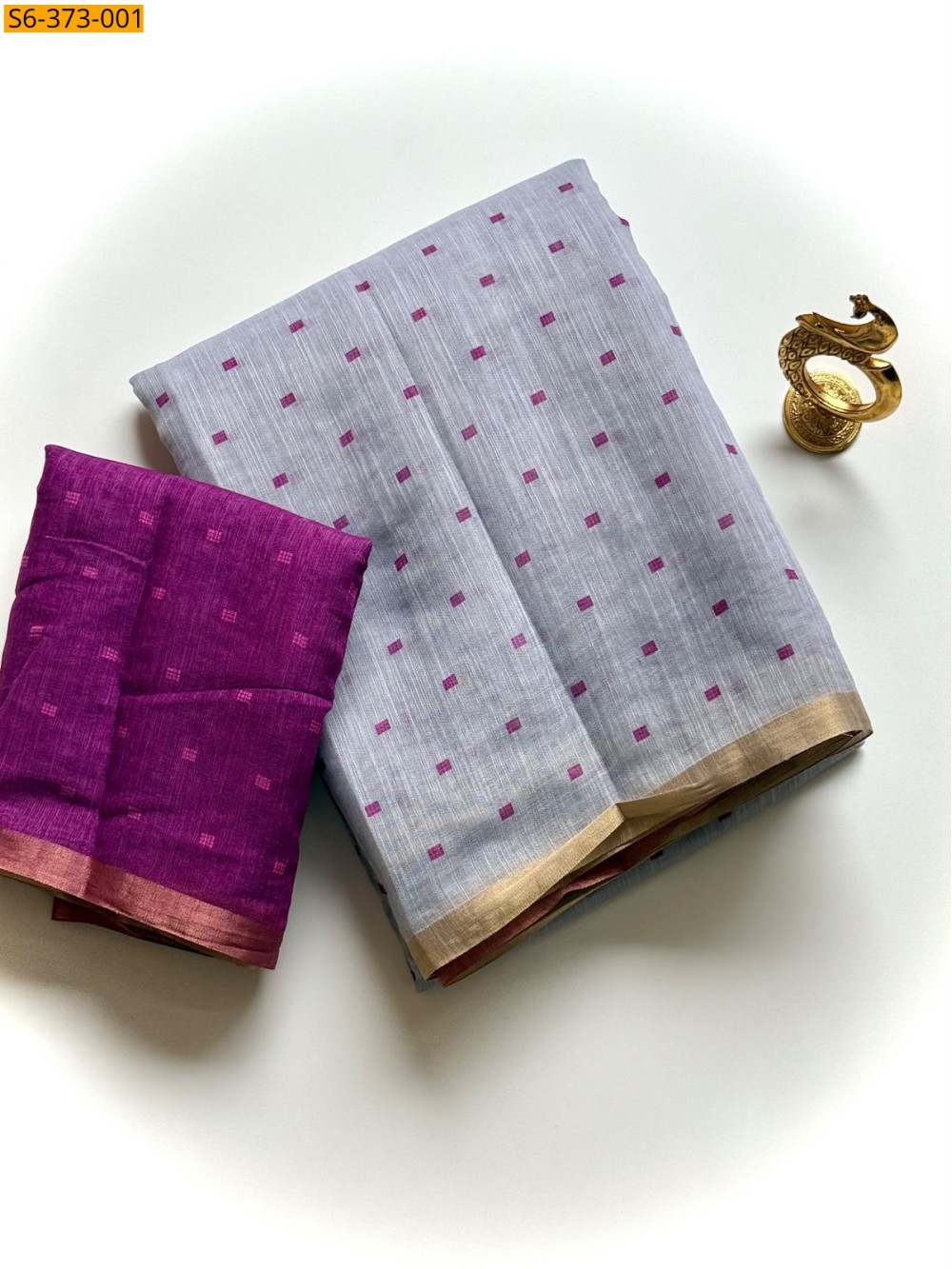 Light Grey Fancy Linen Cotton Saree Light Grey Fancy Linen Cotton Saree