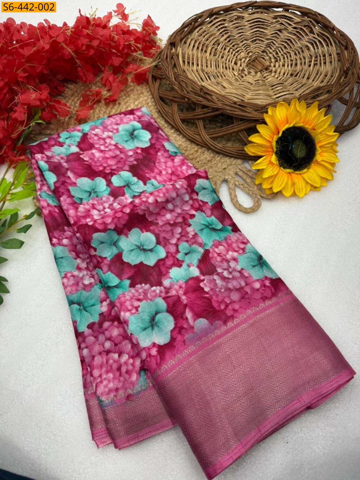 Pink Marshmellow blooming saree