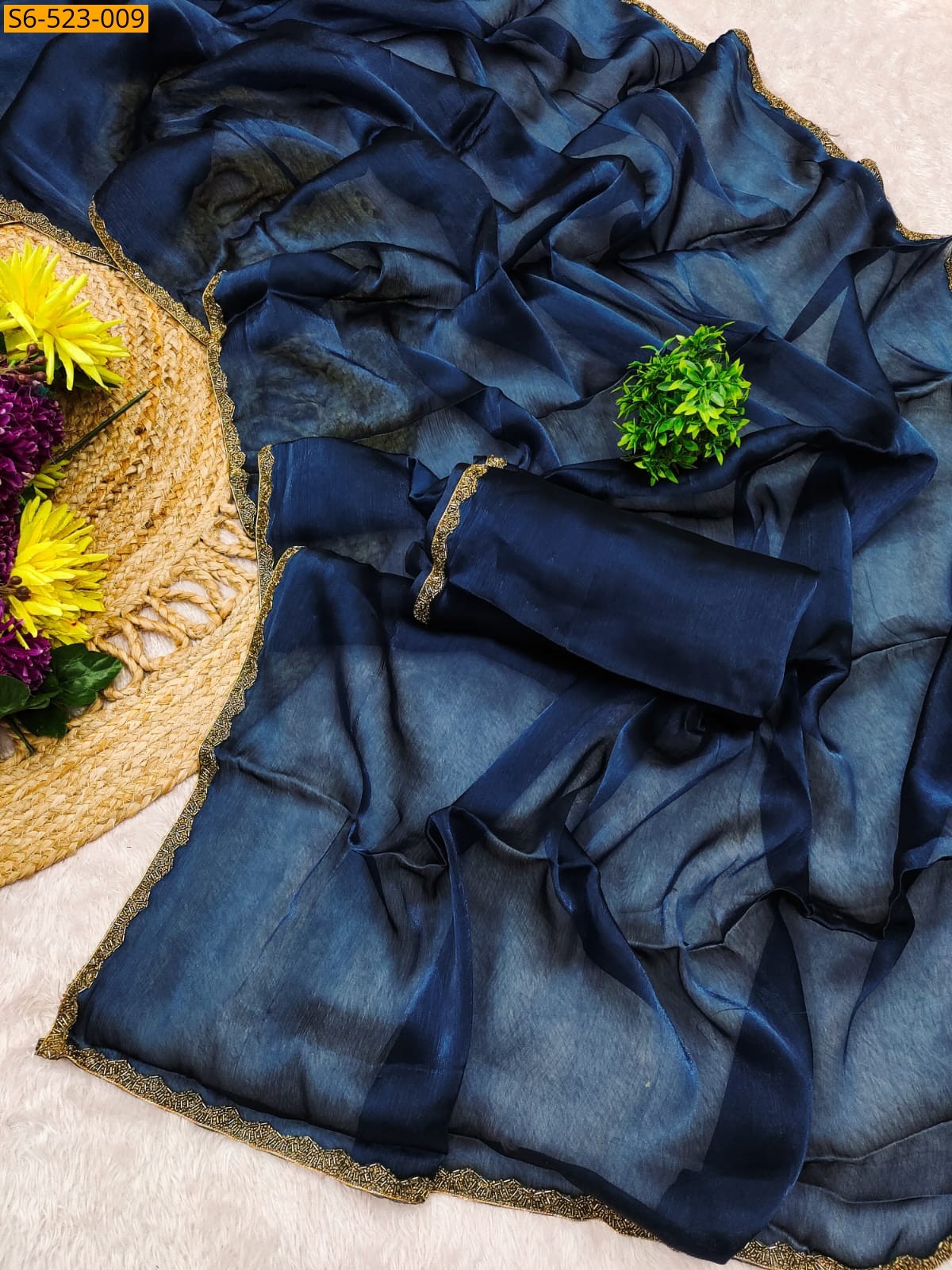 Navy blue Fendy Crush Sarees