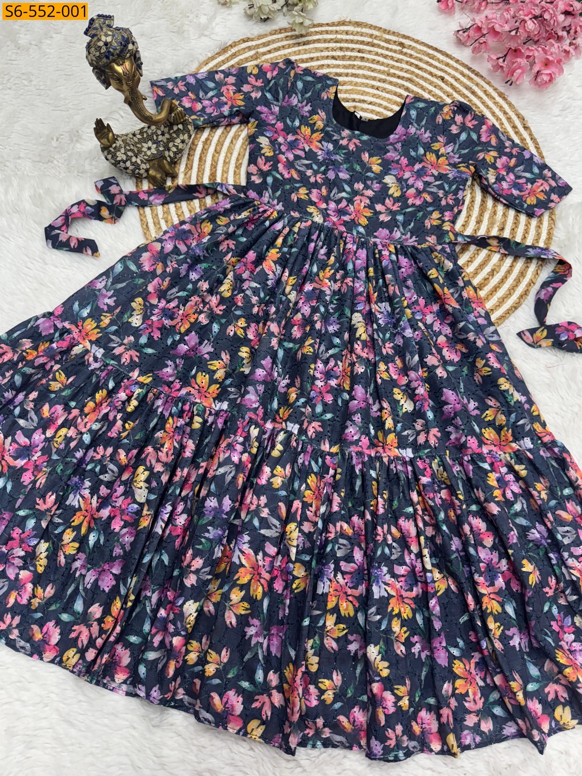 Black Hakoba maxi kurti