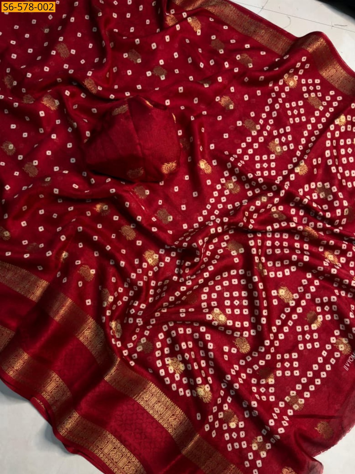 Red Heavy marshmelon saree