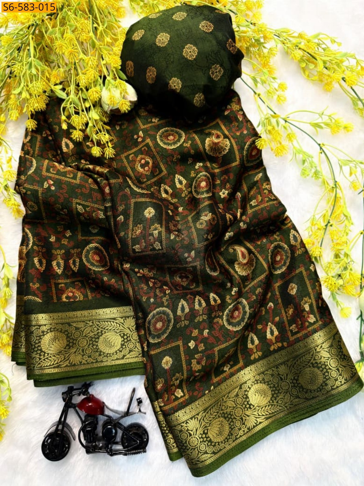 Green Soft dola silk Sarees