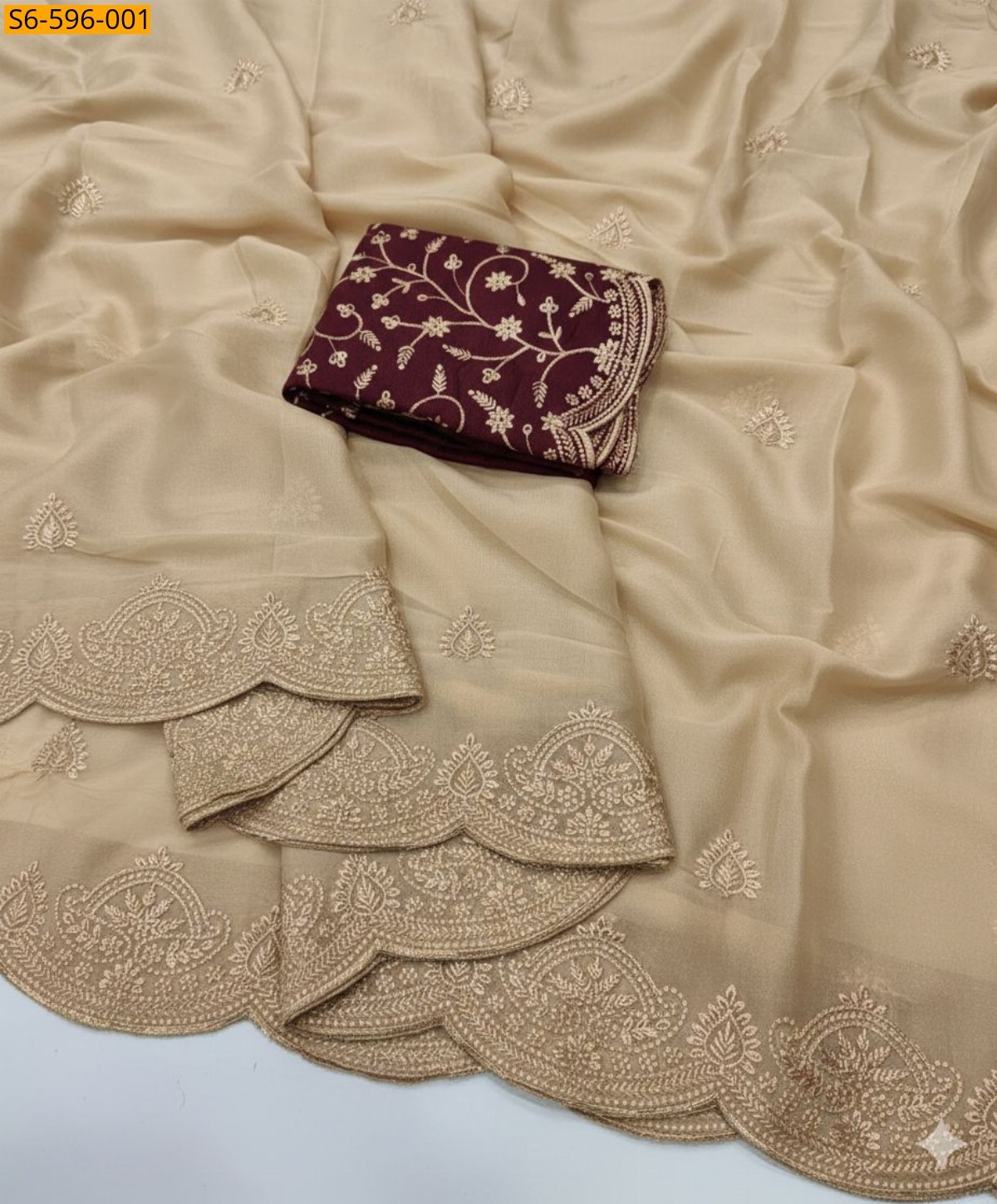 Sandal Star Georgette  Saree