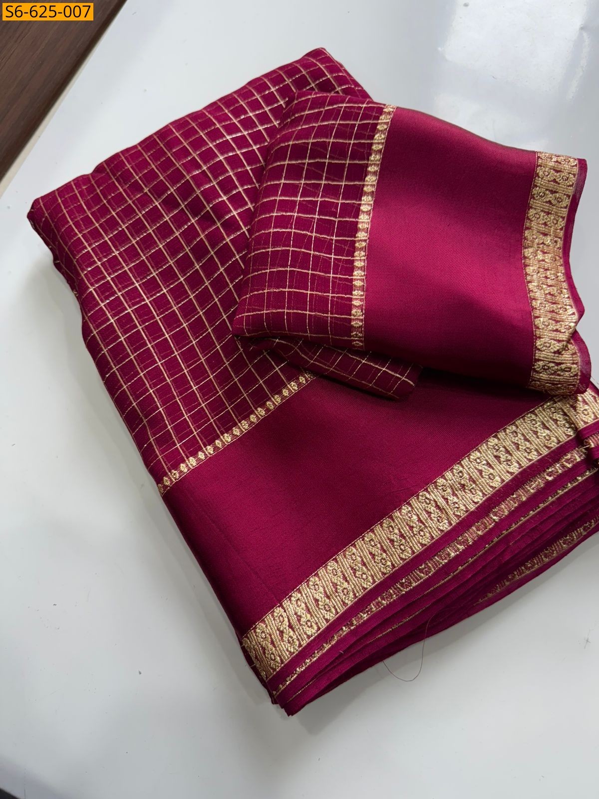 Pink Viscose georgette saree