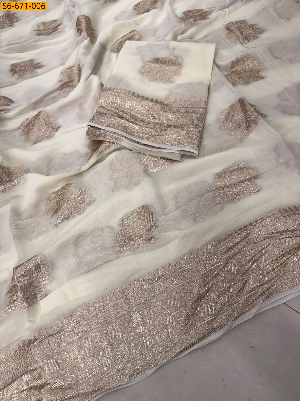 White Viscose Georgette Saree