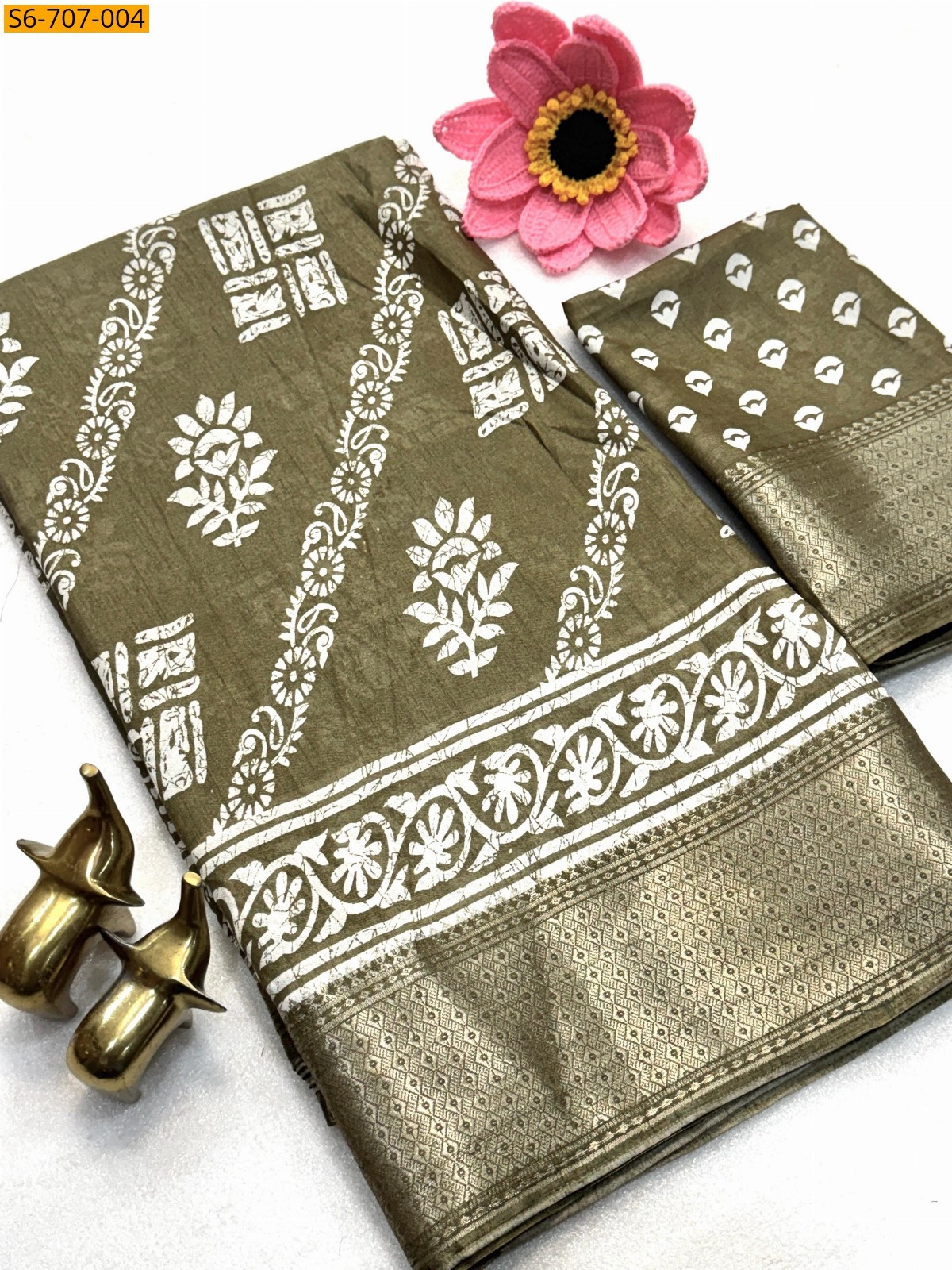 Green Dola Silk Saree