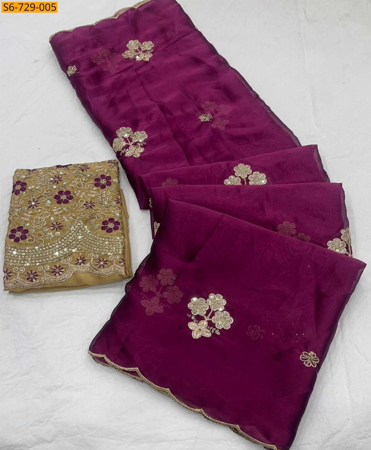 Magenta Rangoli Tissue Saree