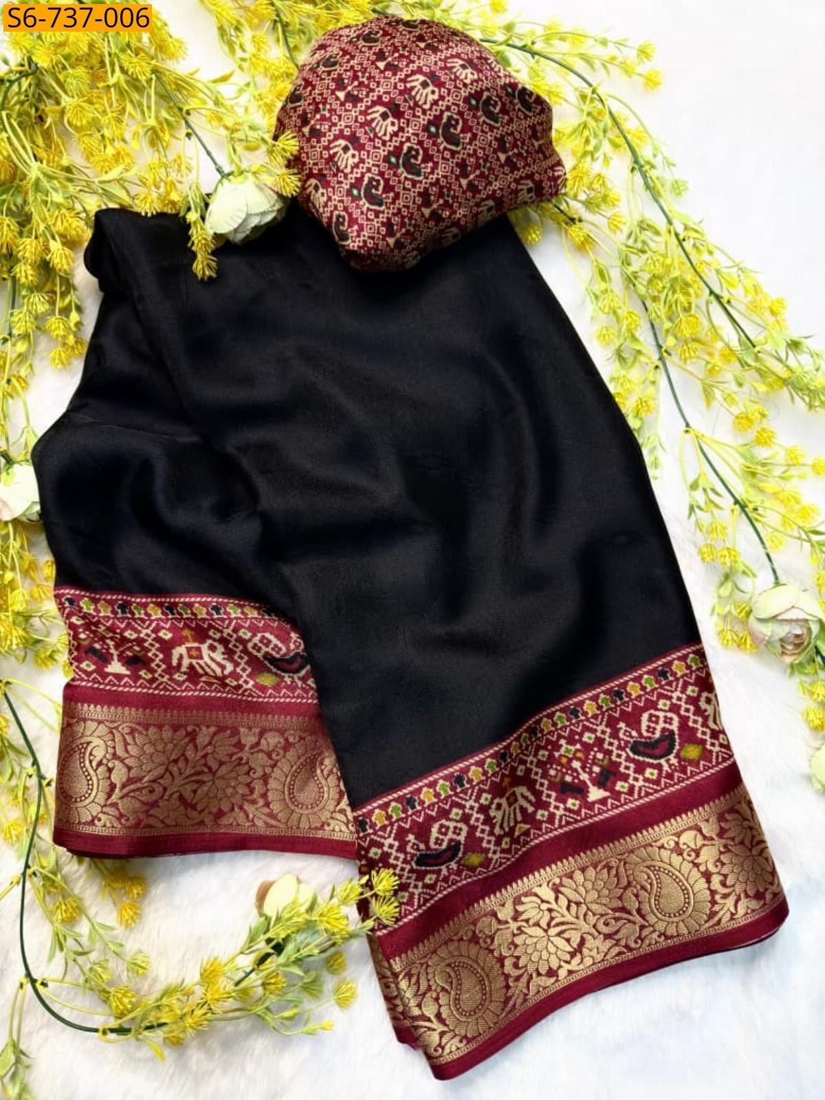 Black Fancy Marshmellow  Saree