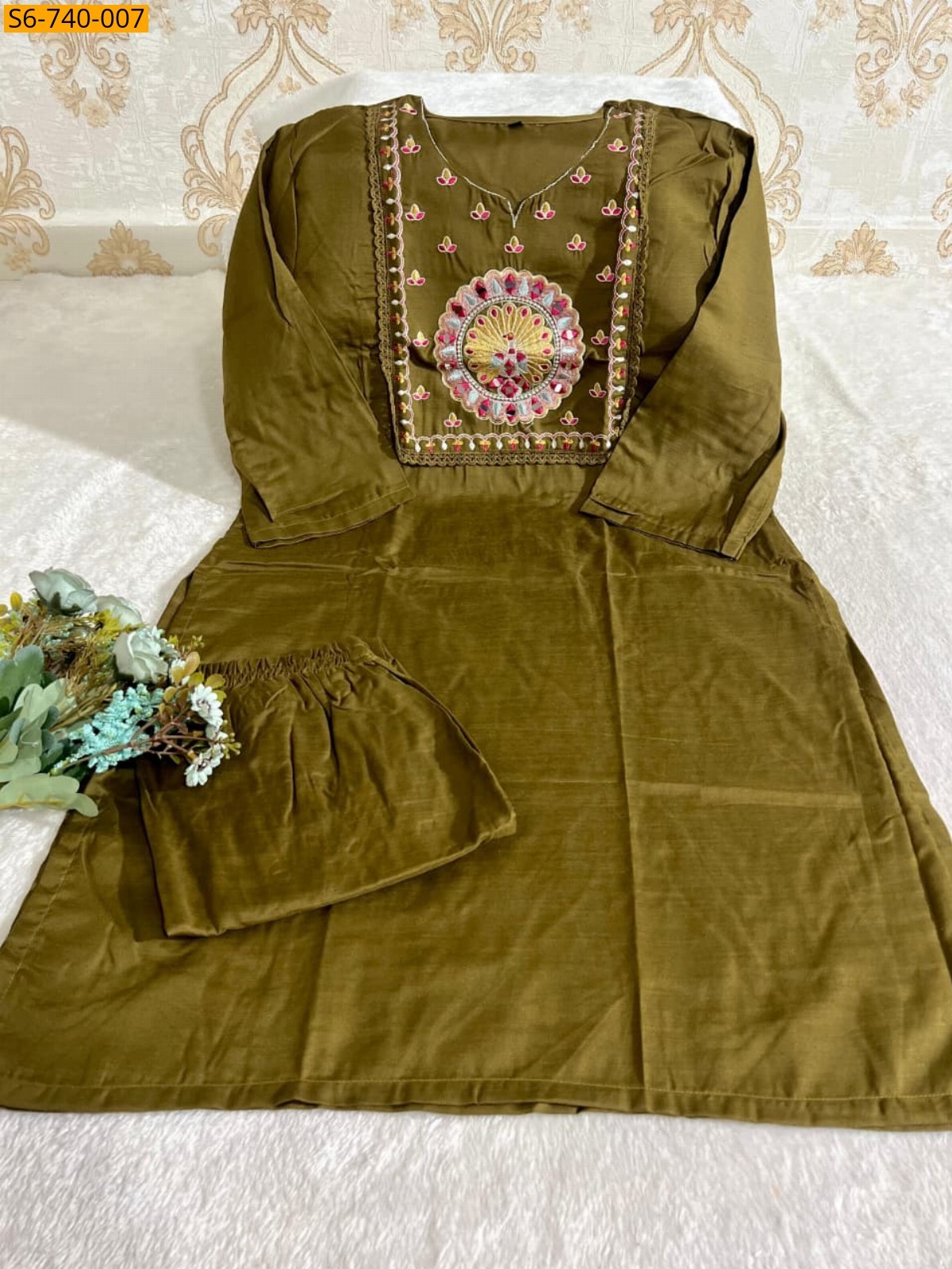 Green Soft Tesla Slub Kurti With Pant