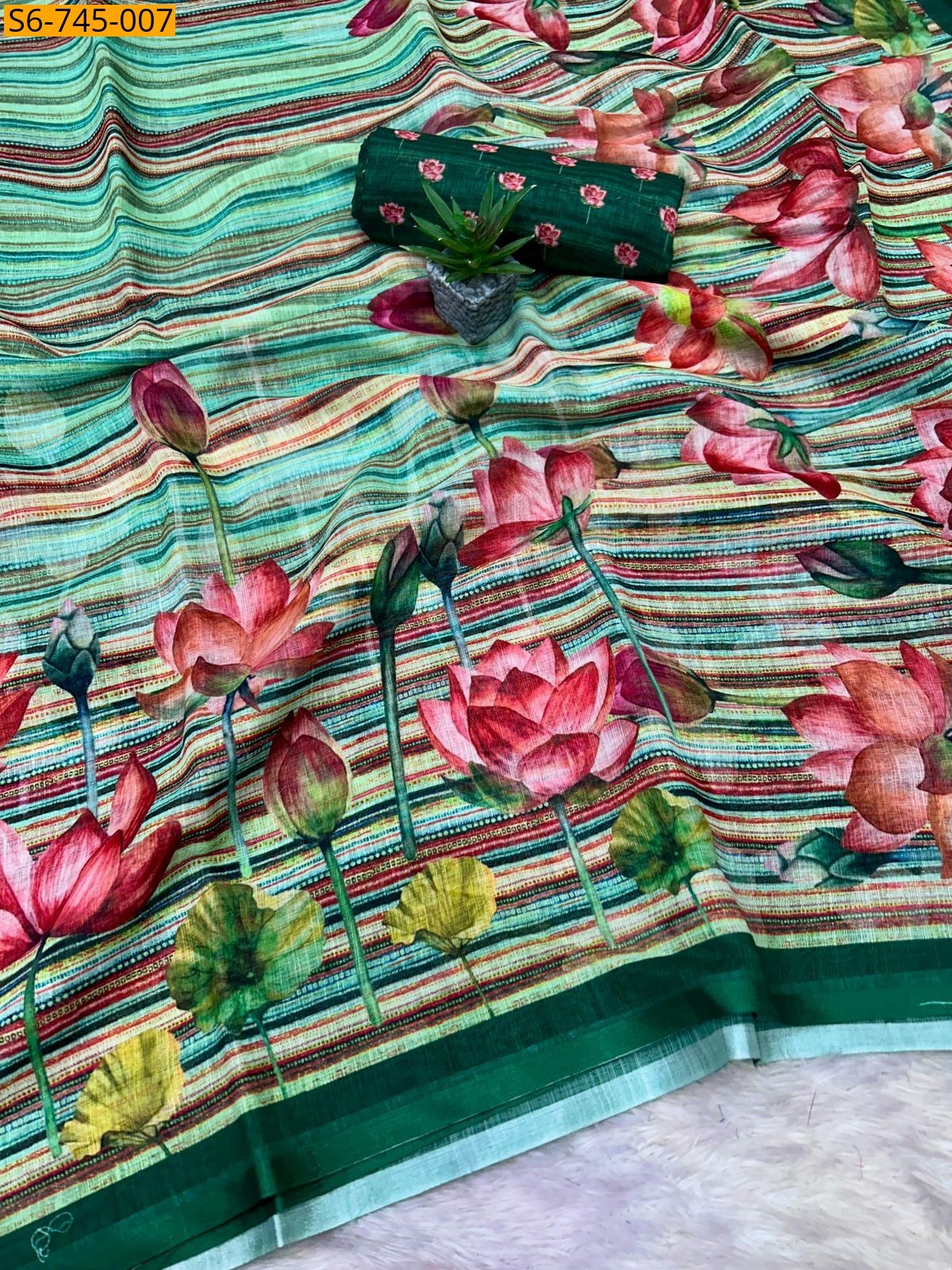 Green Soft Linen Digital Flower Print Saree