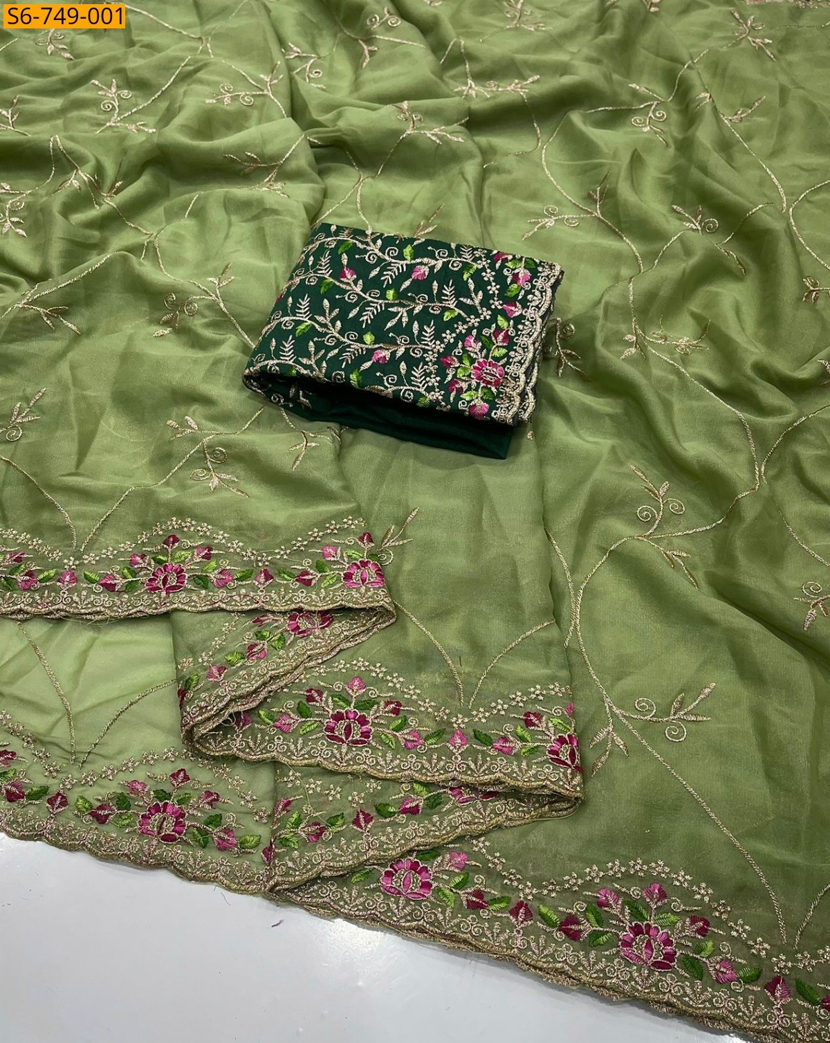 Green Star Georgette Saree