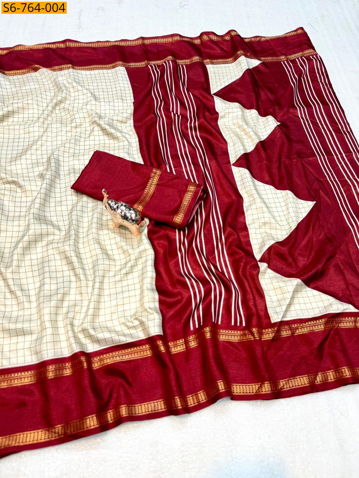 Half White Soft Tussar Checks Printed Saree