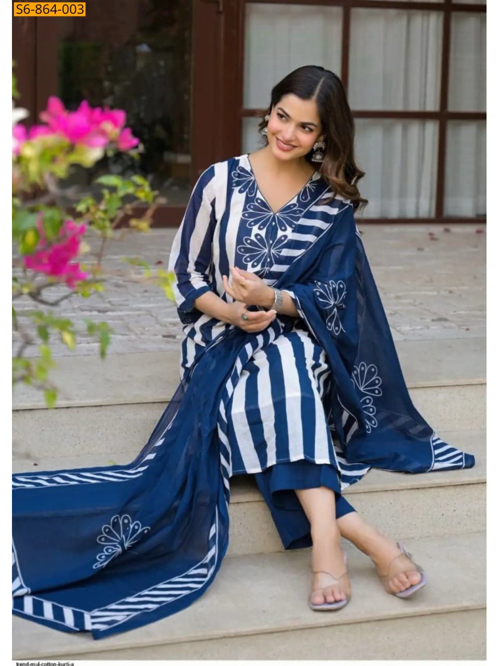 Blue Fancy Mix Cotton kurti pant dupatta set Blue Fancy Mix Cotton kurti pant dupatta set