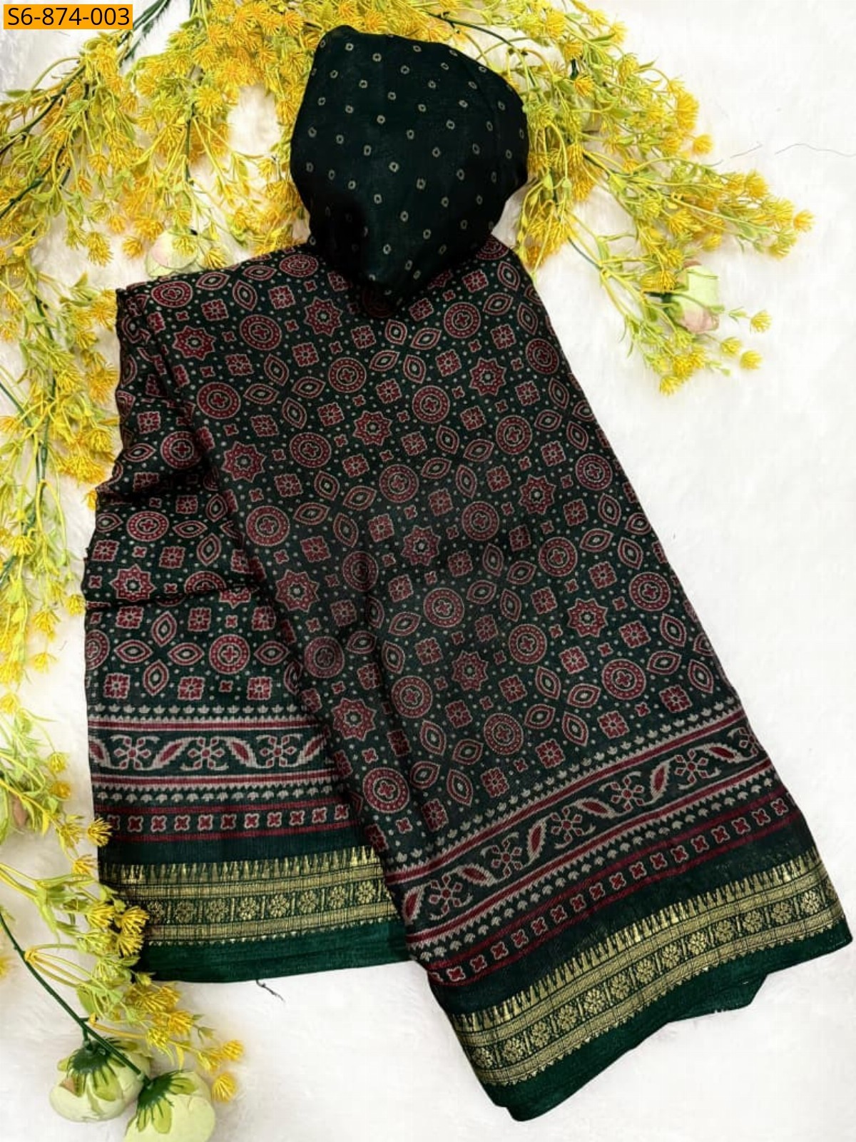 Green Fancy Soft bleck dola silk Saree