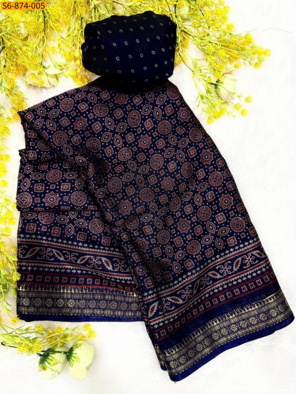 Fancy Soft bleck dola silk Saree